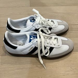 NWOT Adidas Samba OG sneakers